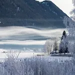 Apartment Morgenfurt - 3 Sterne Und Erdhäuser 4 Sterne In Alleinlage