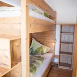 Apartment Morgenfurt - 3 Sterne Und Erdhäuser 4 Sterne In Alleinlage