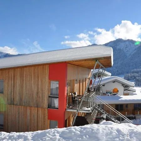 Apartment Erdhaeuser Und Mit Seeblick Und Alleinlage Weissensee