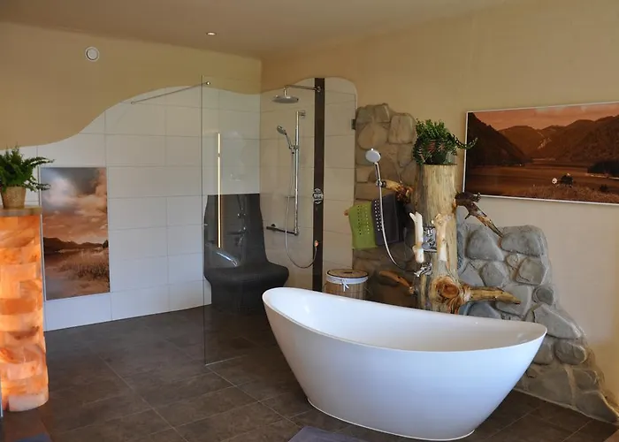 Himmelsboegen Und Mit Seeblick Und Alleinlage דירה *